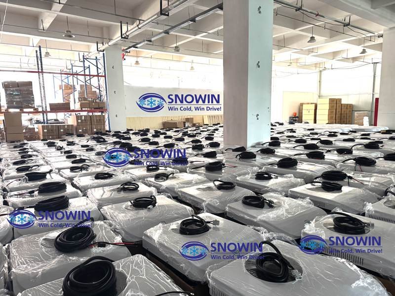snowin-cold-parking-truck-air-conditioners-ready-to-South-America